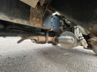 Terex Commander 4047 Digger Derrick on 2015 Freightliner M2106 4x2