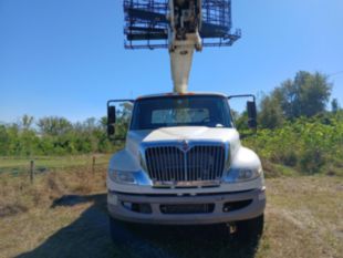 2017 IHC 4300 4x2 Diesel 2007 Terex TC-55MH Bucket Truck