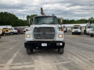 Altec Pressure Digger (model not listed) 1995 Ford LNT8000 Truck