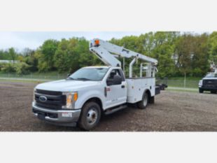 2017 Ford F-350 Gas Powered 4x2 Duralift DTS-29 Telecom Bucket Truck