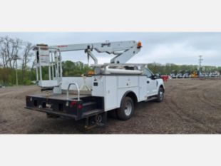 2017 Ford F-350 Gas Powered 4x2 Duralift DTS-29 Telecom Bucket Truck
