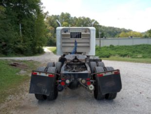 2019 Peterbilt 389 Sleeper Tractor