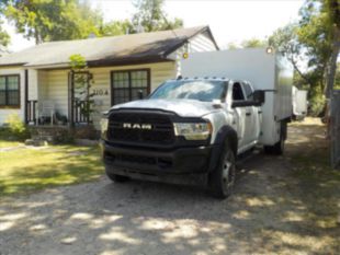 2022 Ram 5500 CrewCab 4X4 Chip Truck