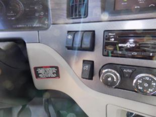 2025 Peterbilt 567 Tri-Drive Tornado F4 Hydrovac Truck
