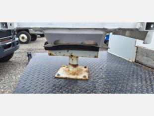2017 Ford F-350 Gas Powered 4x2 Duralift DTS-29 Telecom Bucket Truck