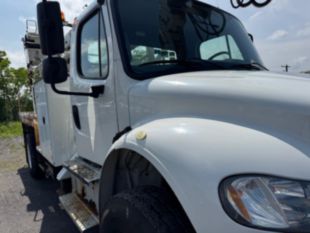 2016 Freightliner M2 Diesel 4x4 Terex Commander 4047 Digger Derrick Truck