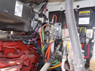 2025 Peterbilt 567 Tri-Drive Tornado F4 Hydrovac Truck