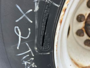 Terex Commander 4047 Digger Derrick on 2015 Freightliner M2106 4x2