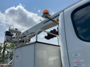 2016 Freightliner M2 Diesel 4x4 Terex Commander 4047 Digger Derrick Truck