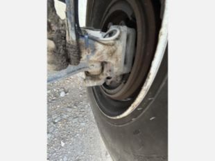 Terex Commander 4047 Digger Derrick on 2015 Freightliner M2106 4x2