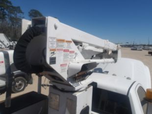 2016 Dodge 5500 Hemi Powered, 4x4 "2005" Terex TL-38 Bucket Truck