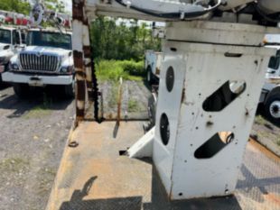 2016 Freightliner M2 Diesel 4x4 Terex Commander 4047 Digger Derrick Truck