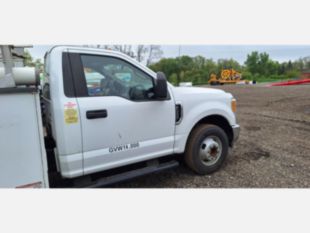 2017 Ford F-350 Gas Powered 4x2 Duralift DTS-29 Telecom Bucket Truck