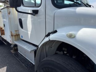 2017 Freightliner M2 Diesel 4x4 Terex Commander 4047 Digger Derrick Truck