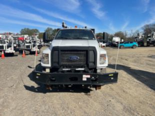 2016 Ford F-750 4x2 Hi-Rail Service Truck