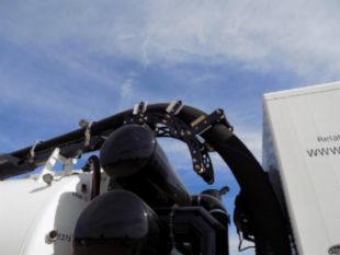 2025 Peterbilt 567 Tri-Drive Tornado F4 Hydrovac Truck