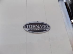 2025 Peterbilt 567 Tri-Drive Tornado F4 Hydrovac Truck
