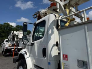 2016 Freightliner M2 Diesel 4x4 Terex Commander 4047 Digger Derrick Truck