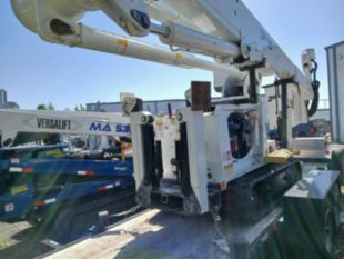 2019 SDP EZHANDLER-DPM2-47 Track Track Bucket Truck