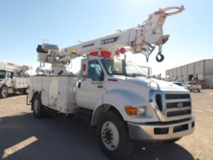 2015 Ford F-750 4x2 Diesel Terex C4047 Digger Derrick Truck