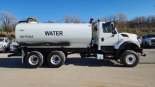 2015 IHC 7500 6x6 Load King 4000 Gallon Water Truck W/Cannon