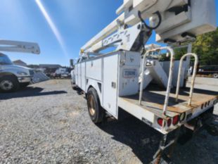 2009 Ford F750 4x2 Terex HRX55 Bucket Truck