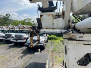 2017 Freightliner M2 Diesel 4x4 Terex Commander 4047 Digger Derrick Truck