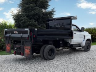 2022 Chevrolet 6500 4x2 11' Ox Bodies Dump Truck