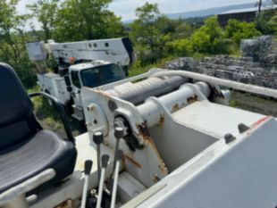 2017 Freightliner M2 Diesel 4x4 Terex Commander 4047 Digger Derrick Truck