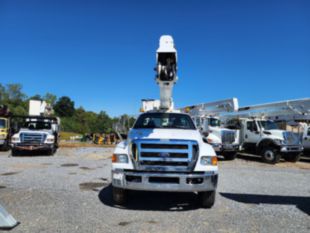 2009 Ford F750 4x2 Terex HRX55 Bucket Truck