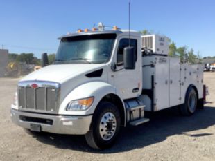 2021 Peterbilt 537 4x2 Load King VOYAGER 2 Service Truck With Crane