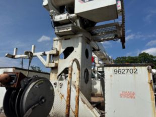 2017 Freightliner M2 Diesel 4x4 Terex Commander 4047 Digger Derrick Truck