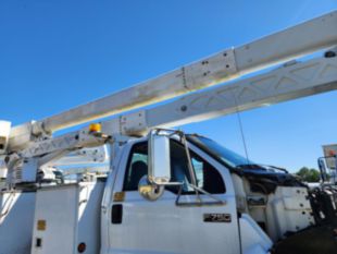 2009 Ford F750 4x2 Terex HRX55 Bucket Truck