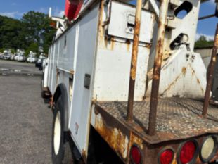 2017 Freightliner M2 Diesel 4x4 Terex Commander 4047 Digger Derrick Truck