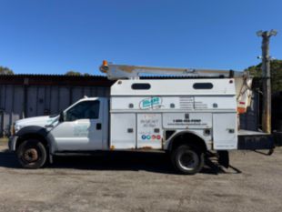 2006 Ford F-450 Gas Powered 4x2 Armlift Bucket Truck
