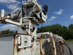 2017 Freightliner M2 Diesel 4x4 Terex Commander 4047 Digger Derrick Truck
