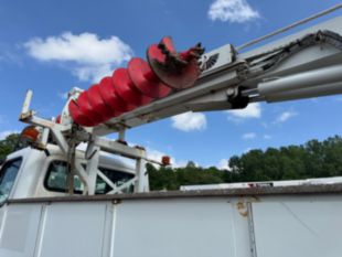 2017 Freightliner M2 Diesel 4x4 Terex Commander 4047 Digger Derrick Truck