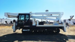 2020 Morooka MST2500VDL Versalift VST-9000-I Track Bucket