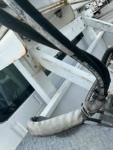 Versalift VTP-40-NE Cable Placer on 2019 Ford F750 4x2