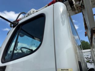 2017 Freightliner M2 Diesel 4x4 Terex Commander 4047 Digger Derrick Truck