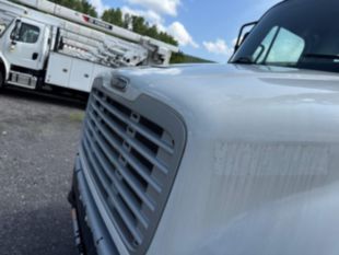 2017 Freightliner M2 Diesel 4x4 Terex Commander 4047 Digger Derrick Truck