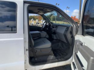 2016 Ford F-250 Crew Cab 4x4 Pickup Truck