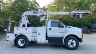 2019 Ford F-750 4x2 Versalift VTP-40-NE Cable Placer