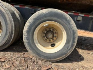 2019 Kaufman LT-42SD Tandem Axle Log Trailer