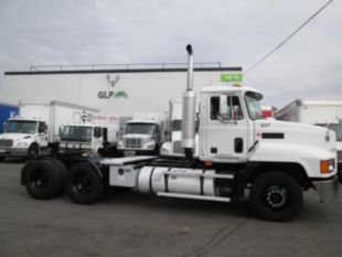2003 Mack CH613 Diesel 6x4 Day Cab Tractor
