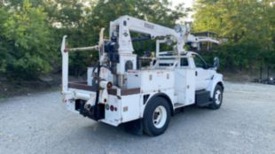 2019 Ford F-750 4x2 Versalift VTP-40-NE Cable Placer