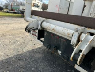 Versalift VTP-40-NE Cable Placer on 2019 Ford F750 4x2