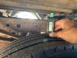 2006 Ford F-450 Gas Powered 4x2 Armlift Bucket Truck