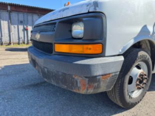 2004 Chevrolet Express Stahl KUV Service Body Truck