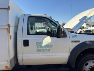 2006 Ford F-450 Gas Powered 4x2 Armlift Bucket Truck